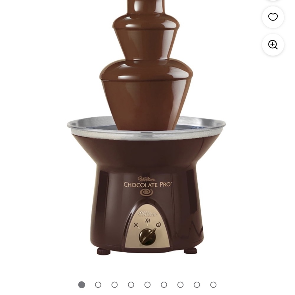 Wilton Chocolate Pro Fountain - Brown Perfect for Valentines Day Fondue Party!!